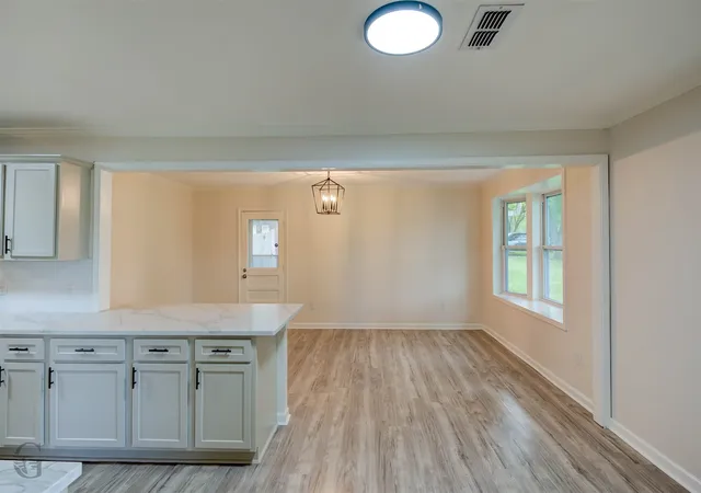 Photo 3 of Sale Pending at 9144 Laurie Ln, Shreveport, LA 71118 | MLS# 21357837 | Listing updated on 2026-09-03