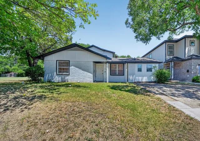 Photo 1 of Multi family home for sale at 1938 El Paso Street Street, Grand Prairie, TX 75051 | MLS# 21355102 | Listing updated on 2026-09-17