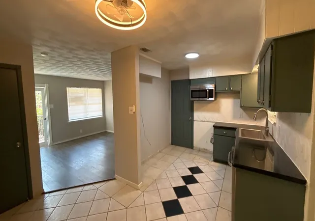 Photo 3 of Single family home for sale at 1851 Chevy Chase Dr, Carrollton, TX 75006 | MLS# 21355820 | Listing updated on 2026-08-14