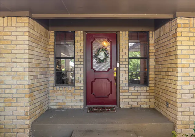 Photo 4 of Single family home for sale at 15 Canyon Creek Dr, Brownwood, TX 76801 | MLS# 21358277 | Listing updated on 2026-08-14