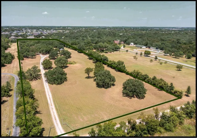Photo 2 of Single family home for sale at 8600 County Road 530, Mansfield, TX 76063 | MLS# 21357671 | Listing updated on 2026-10-08