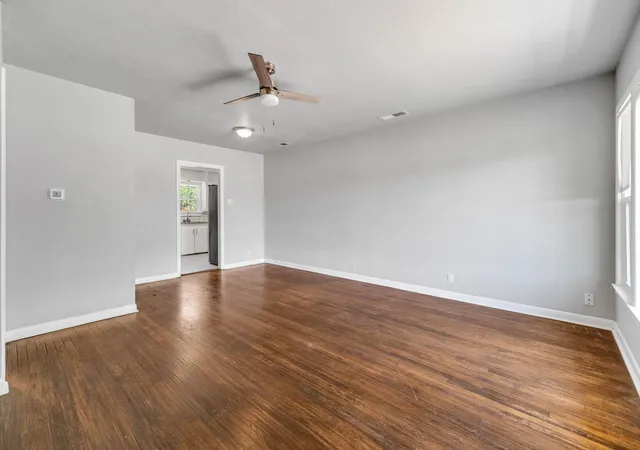 Photo 4 of Single family home for sale at 3032 Marys Ln, Fort Worth, TX 76116 | MLS# 21350355 | Listing updated on 2026-09-29