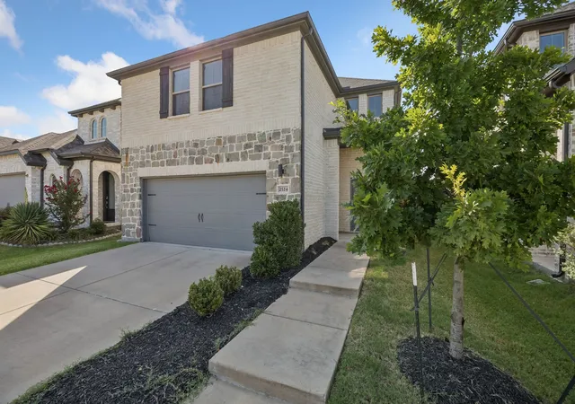 Photo 2 of Single family home for sale at 2524 Gaulding St, Royse City, TX 75189 | MLS# 21356784 | Listing updated on 2026-09-25
