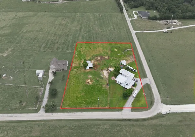 Photo 36 of Single family home for sale at 12509 Strittmatter Rd, Pilot Point, TX 76258 | MLS# 21357180 | Listing updated on 2026-08-14