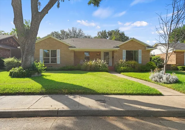 Photo 1 of Sale Pending at 6138 N Jim Miller Rd, Dallas, TX 75228 | MLS# 21358365 | Listing updated on 2026-10-06