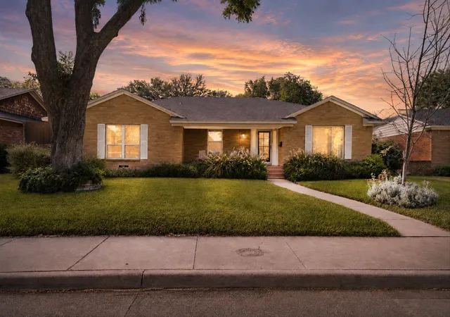 Photo 2 of Sale Pending at 6138 N Jim Miller Rd, Dallas, TX 75228 | MLS# 21358365 | Listing updated on 2026-10-06
