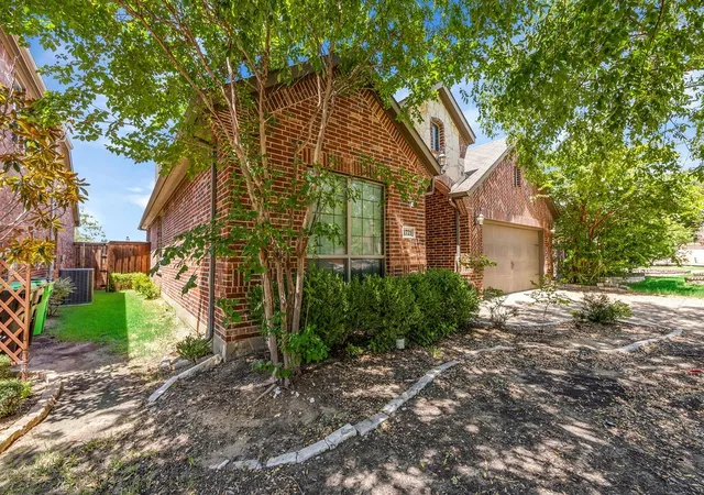 Photo 3 of Single family home for sale at 1721 Medina Ln, Prosper, TX 75078 | MLS# 21358518 | Listing updated on 2026-09-03