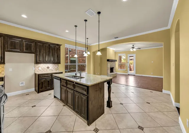 Photo 4 of Single family home for sale at 1721 Medina Ln, Prosper, TX 75078 | MLS# 21358518 | Listing updated on 2026-09-03