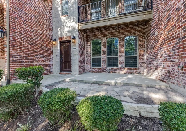 Photo 2 of Townhouse for sale at 5897 Pisa Ln, Frisco, TX 75034 | MLS# 21356071 | Listing updated on 2026-08-13