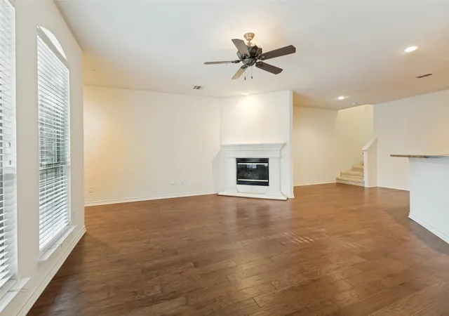 Photo 4 of Townhouse for sale at 5897 Pisa Ln, Frisco, TX 75034 | MLS# 21356071 | Listing updated on 2026-09-23