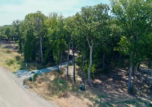 Photo 1 of Sale Pending at 107 Big Cedar Ct, Decatur, TX 76234 | MLS# 21355174 | Listing updated on 2026-10-01