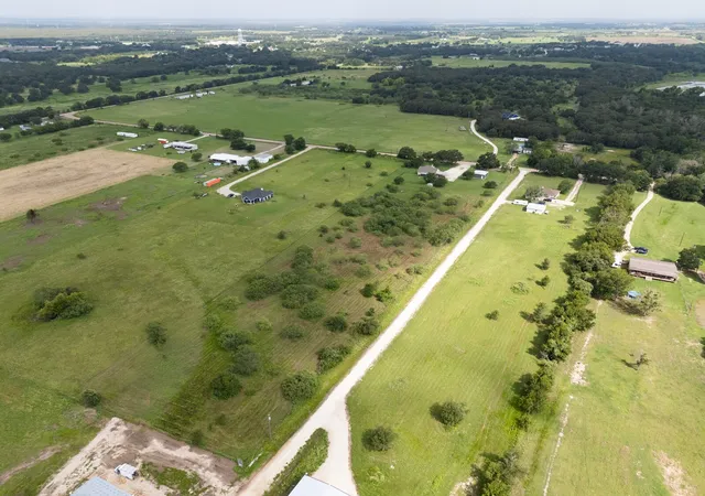 Photo 2 of Land for sale at Tbd Hurst Rd, Axtell, TX 76624 | MLS# 21358604 | Listing updated on 2026-08-26
