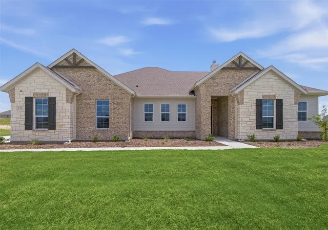 Photo 1 of Single family home for sale at 131 Big Sky Rd, Decatur, TX 76234 | MLS# 21357863 | Listing updated on 2026-09-30