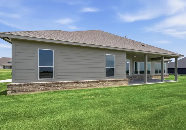 Photo 26 of Single family home for sale at 136 Hillview Trl, Decatur, TX 76234 | MLS# 21357902 | Listing updated on 2026-10-07