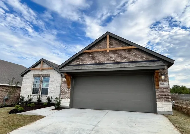 Photo 3 of Single family home for sale at 10145 Birchpoint Dr, Fort Worth, TX 76108 | MLS# 21358239 | Listing updated on 2026-10-01