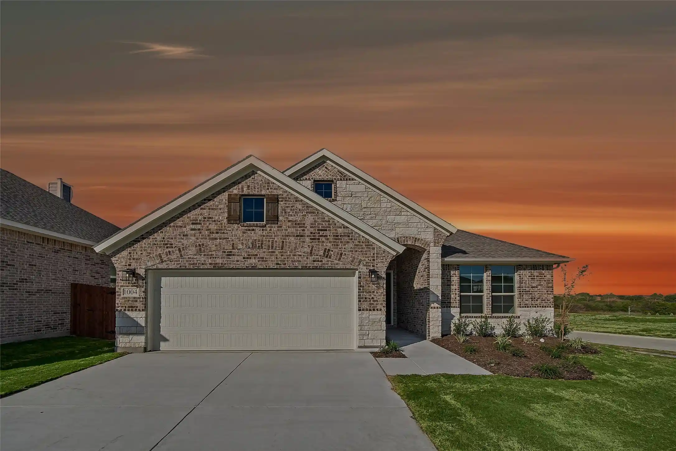 Photo 1 of Single family home for sale at 1004 Elmstead Dr, Fort Worth, TX 76108 | MLS# 21358262 | Listing updated on 2026-10-28