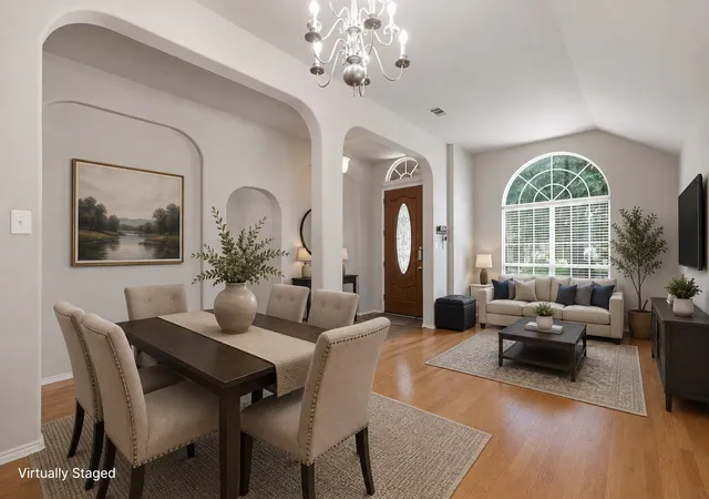Photo 3 of Sale Pending at 13875 Valley Mills Dr, Frisco, TX 75033 | MLS# 21348946 | Listing updated on 2026-09-29