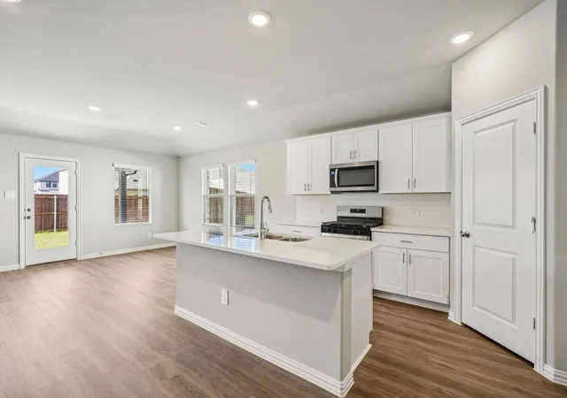Photo 3 of Sale Pending at 2125 Longchamp Ln, Seagoville, TX 75159 | MLS# 21356210 | Listing updated on 2026-08-25