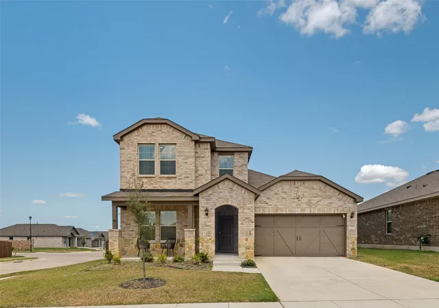 Photo 1 of Single family home for sale at 2303 Peregrine Wy, Crandall, TX 75114 | MLS# 21355905 | Listing updated on 2026-09-20