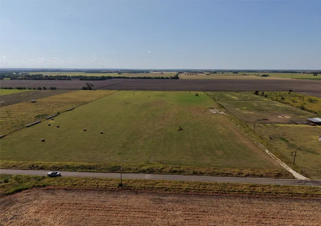 Land for sale at 1989 Hunsucker Rd, Palmer, TX 75152 | MLS# 21358726