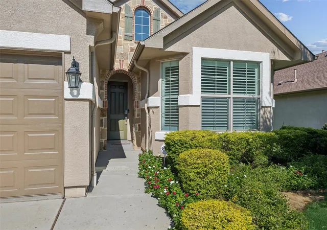 Photo 2 of Single family home for sale at 9905 Teakwood Ave, Denton, TX 76207 | MLS# 21354099 | Listing updated on 2026-08-29
