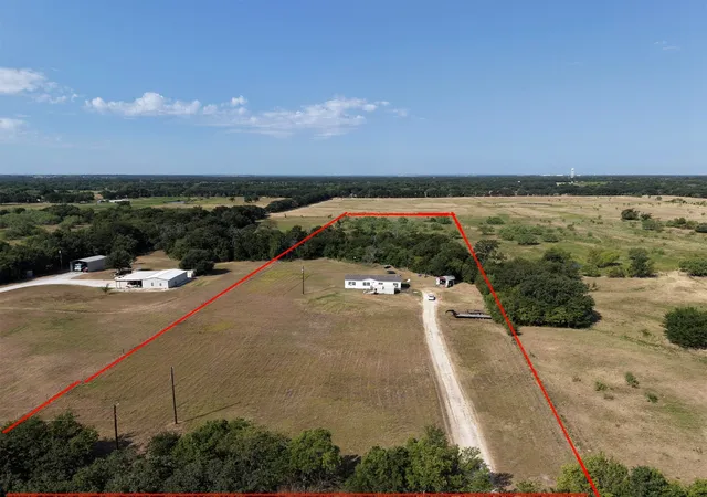 Photo 1 of Manufactured home for sale at 676 Homer Young, Axtell, TX 76624 | MLS# 21358756 | Listing updated on 2026-09-29