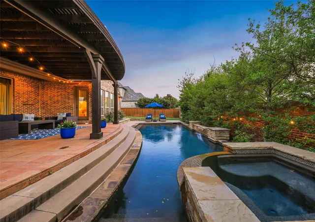 Photo 4 of Single family home for sale at 12281 Winding Hollow Ln, Frisco, TX 75033 | MLS# 21347844 | Listing updated on 2026-09-30