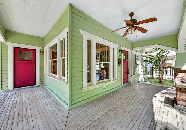 Photo 3 of Sale Pending at 2704 College Ave, Fort Worth, TX 76110 | MLS# 21357445 | Listing updated on 2026-10-07