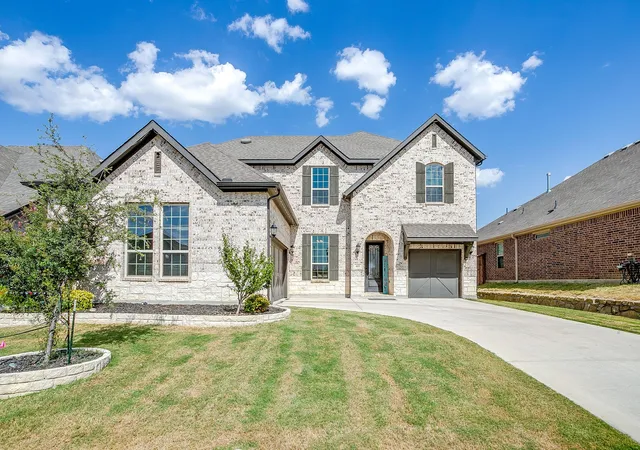 Photo 2 of Single family home for sale at 621 Brody Trl, Aledo, TX 76008 | MLS# 21358394 | Listing updated on 2026-09-06