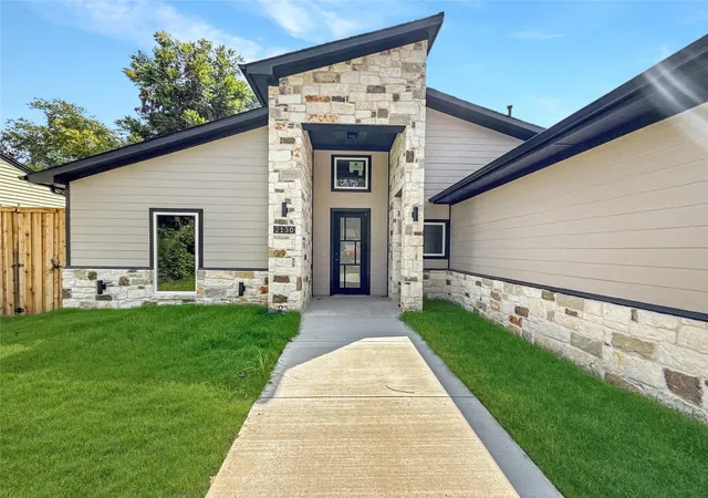 Photo 2 of Single family home for sale at 2130 Kathleen Ave, Dallas, TX 75216 | MLS# 21357497 | Listing updated on 2026-09-03