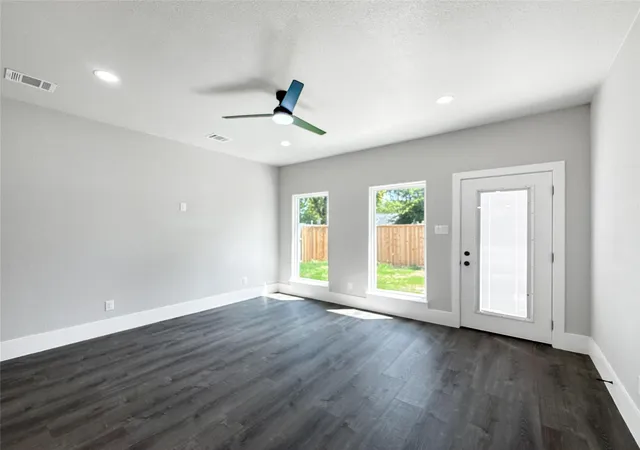 Photo 4 of Single family home for sale at 2130 Kathleen Ave, Dallas, TX 75216 | MLS# 21357497 | Listing updated on 2026-09-03
