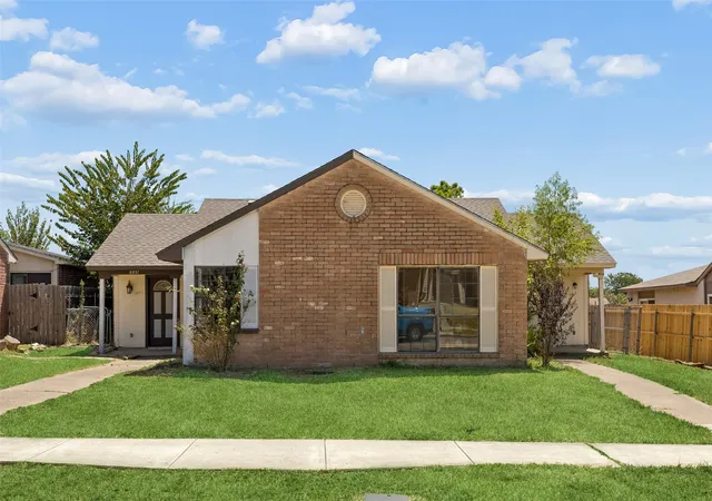Photo 1 of Single family home for sale at 6051 Dooley Dr, The Colony, TX 75056 | MLS# 21358798 | Listing updated on 2026-08-22