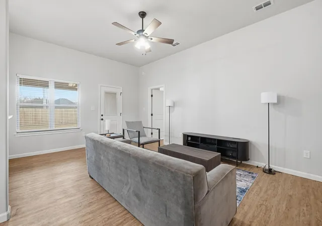 Photo 3 of Single family home for sale at 447 Waterloo Dr, Abilene, TX 79602 | MLS# 21358724 | Listing updated on 2026-09-30