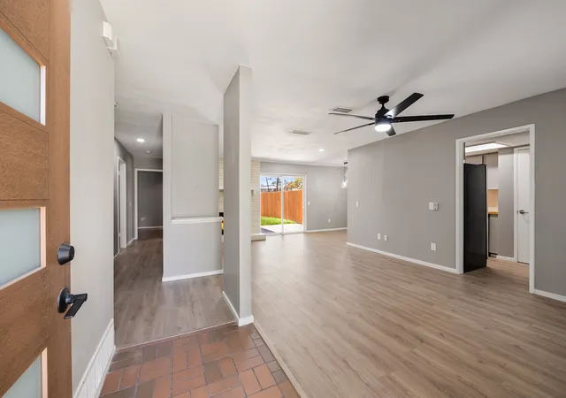 Photo 2 of Single family home for sale at 2917 Abston Dr, Mesquite, TX 75150 | MLS# 21358480 | Listing updated on 2026-08-23