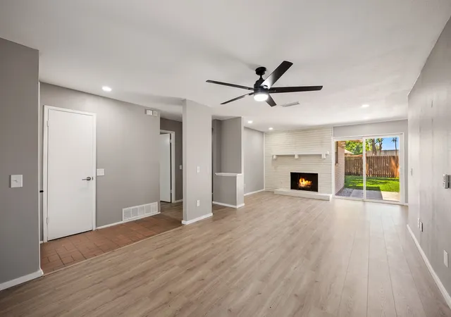 Photo 4 of Single family home for sale at 2917 Abston Dr, Mesquite, TX 75150 | MLS# 21358480 | Listing updated on 2026-08-23