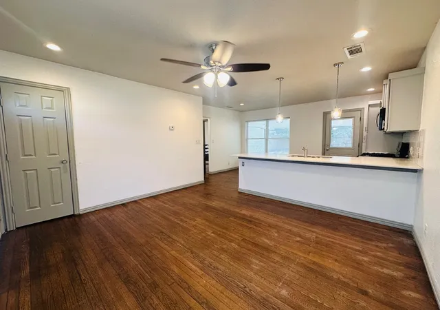 Photo 2 of Sale Pending at 4404 Harwen Ter, Fort Worth, TX 76133 | MLS# 21358868 | Listing updated on 2026-09-03