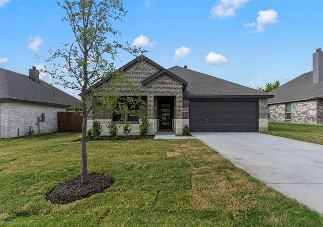 Photo 1 of Single family home for sale at 6127 Jeane St, Dallas, TX 75217 | MLS# 21356884 | Listing updated on 2026-09-25