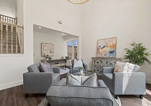 Photo 3 of Single family home for sale at 11608 Meridian Dr, Frisco, TX 75035 | MLS# 21358768 | Listing updated on 2026-09-27