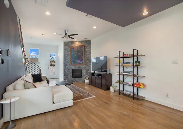 Photo 3 of Townhouse for sale at 4634 Virginia Ave, Dallas, TX 75204 | MLS# 21358809 | Listing updated on 2026-08-14