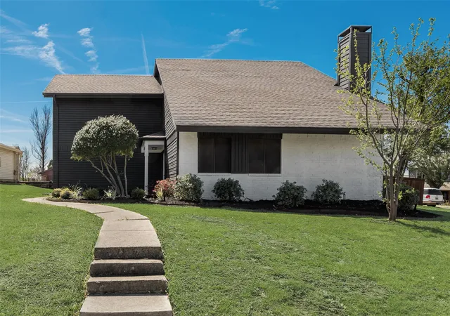 Photo 2 of Single family home for sale at 1700 Hartford Dr, Carrollton, TX 75007 | MLS# 21358933 | Listing updated on 2026-08-23