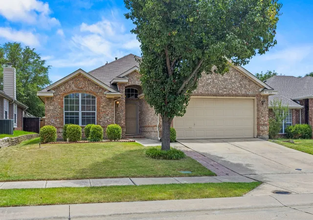 Photo 1 of Single family home for sale at 9313 Norfolk Ln, Mc Kinney, TX 75071 | MLS# 21356755 | Listing updated on 2026-08-14