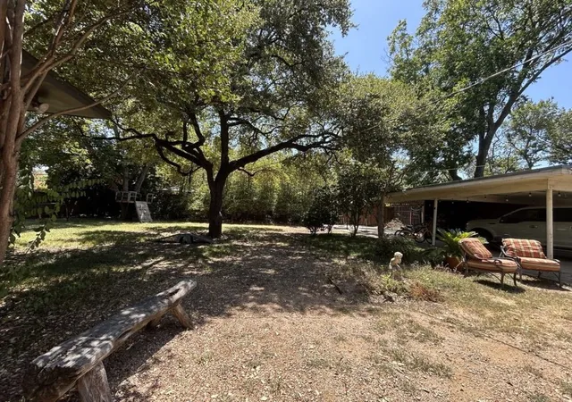 Photo 4 of Sale Pending at 6522 Royal Ln, Dallas, TX 75230 | MLS# 21358658 | Listing updated on 2026-09-03