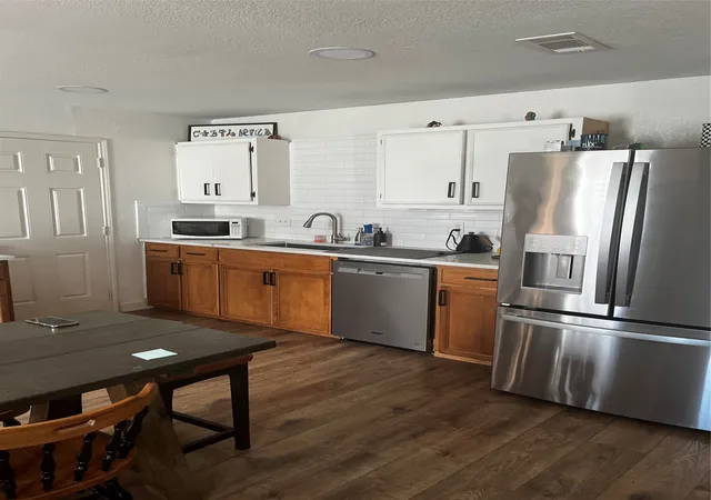 Photo 4 of Single family home for sale at 1705 Melody Cir, Kaufman, TX 75142 | MLS# 21357511 | Listing updated on 2026-09-22