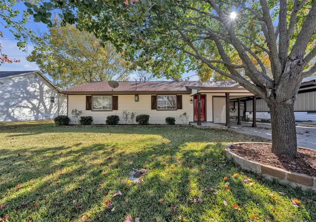 Photo 1 of Single family home for sale at 2618 Horne Cir, Caddo Mills, TX 75135 | MLS# 21359004 | Listing updated on 2026-08-27