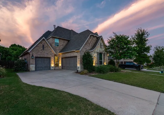 Photo 1 of Single family home for sale at 6220 Crystal Cove Ct, Mc Kinney, TX 75071 | MLS# 21359040 | Listing updated on 2026-08-30