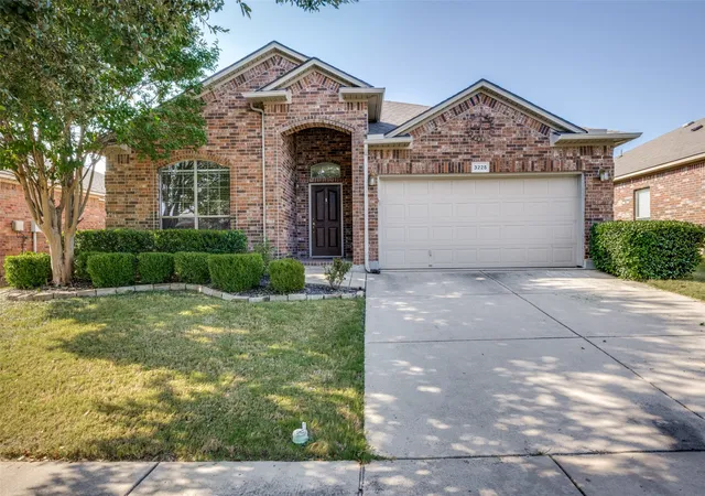 Photo 1 of Single family home for sale at 3225 Buckthorn Ln, Argyle, TX 76226 | MLS# 21352791 | Listing updated on 2026-08-29