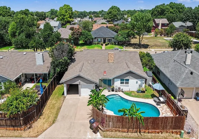 Photo 1 of Single family home for sale at 4436 Cleveland Dr, Plano, TX 75093 | MLS# 21357160 | Listing updated on 2026-08-28