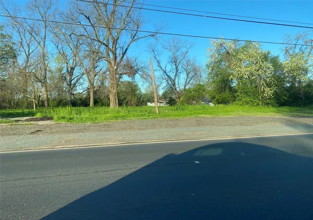 Photo 4 of Land for sale at 2722 Barksdale Blvd, Bossier City, LA 71112 | MLS# 21355340 | Listing updated on 2026-08-13