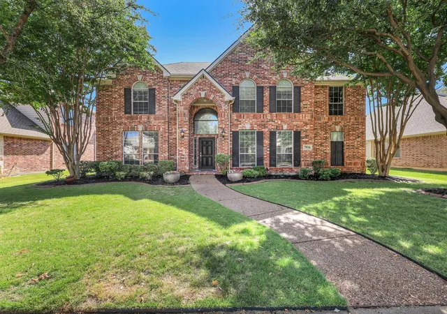 Photo 2 of Single family home for sale at 7934 Bishop Dr, Frisco, TX 75036 | MLS# 21352427 | Listing updated on 2026-08-22