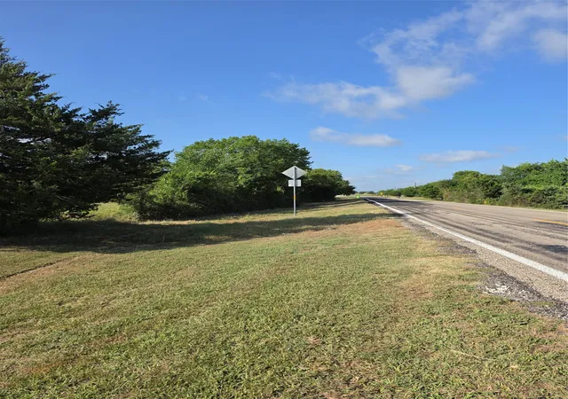 Photo 2 of Land for sale at 0000 Fm 36, Farmersville, TX 75442 | MLS# 21359169 | Listing updated on 2026-08-13